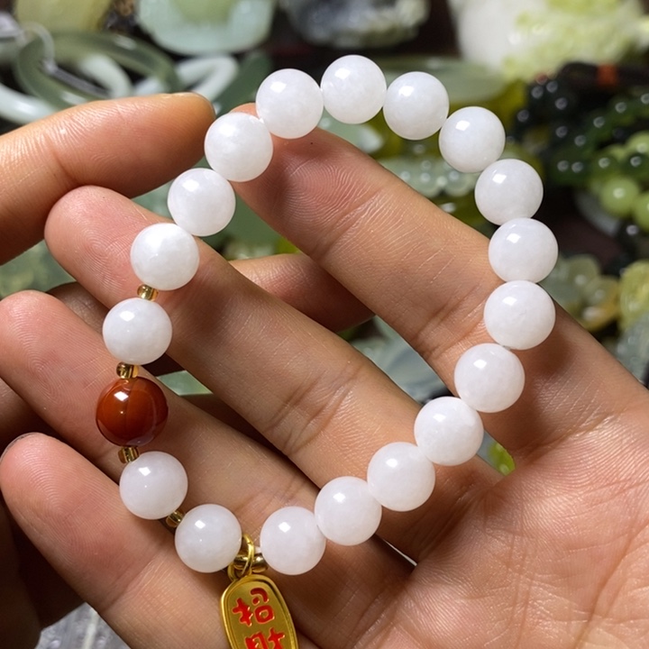 岫玉岫玉颈饰未镶嵌