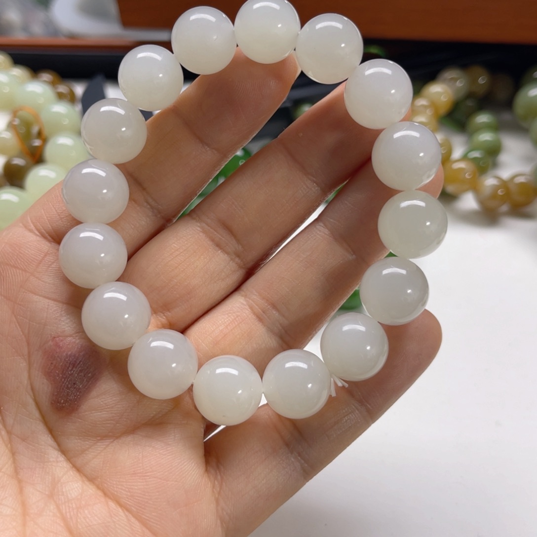 未镶嵌手链和田玉