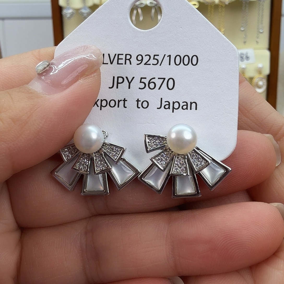 未镶嵌淡水珍珠耳饰212