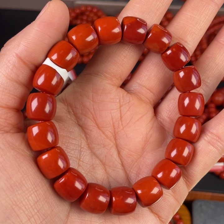 南红玛瑙手链未镶嵌卡*木