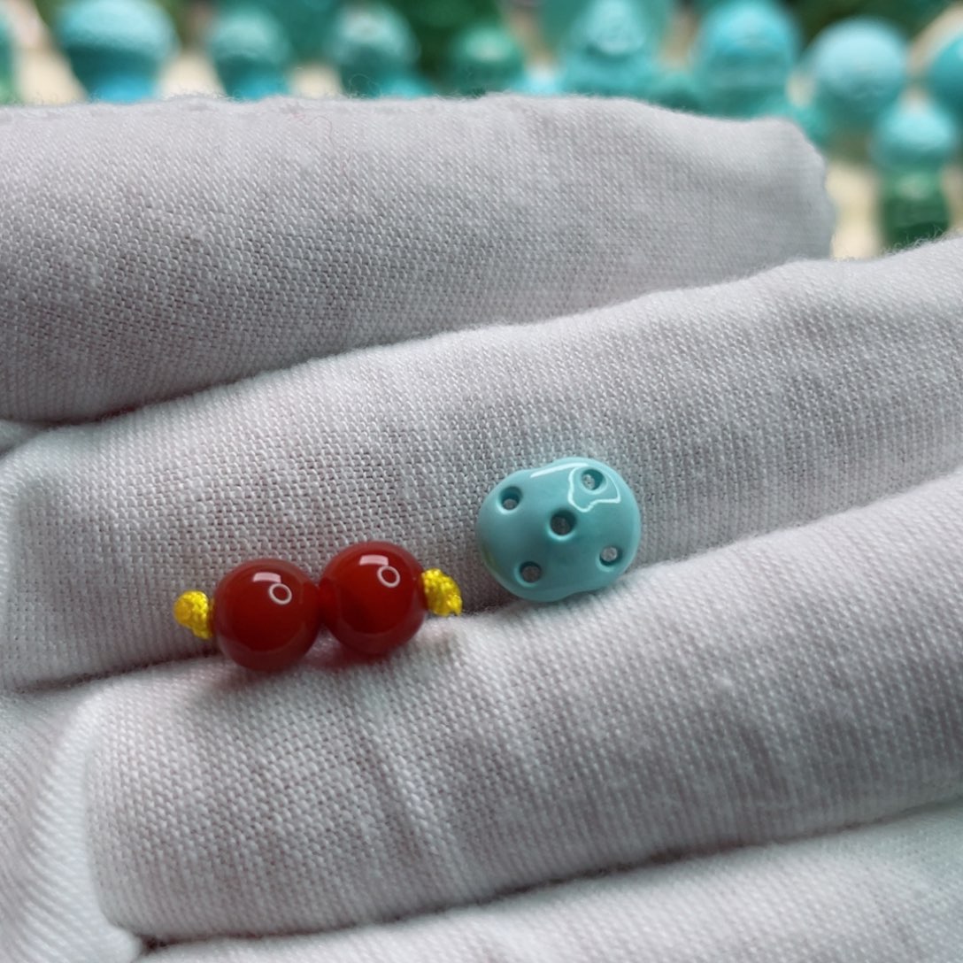 南红玛瑙颈饰未镶嵌