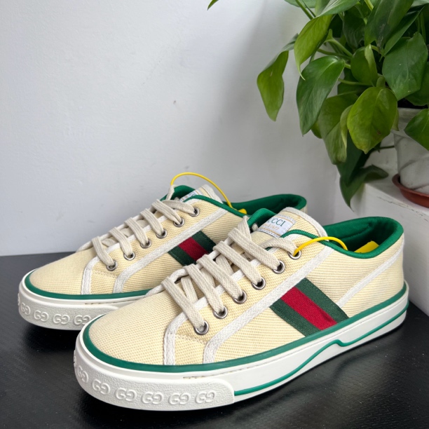 95新 GUCCI/古驰 39欧码奶油黄1977板鞋/百搭/时尚/潮流/