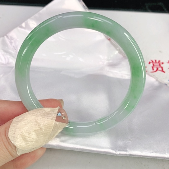 翡翠手镯未镶嵌美*天然翡翠A货021