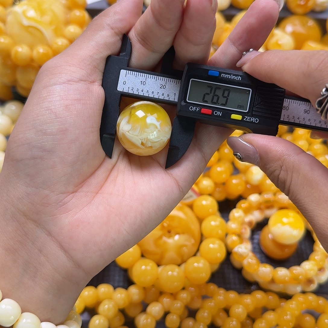 未镶嵌蜜蜡珠宝奇石