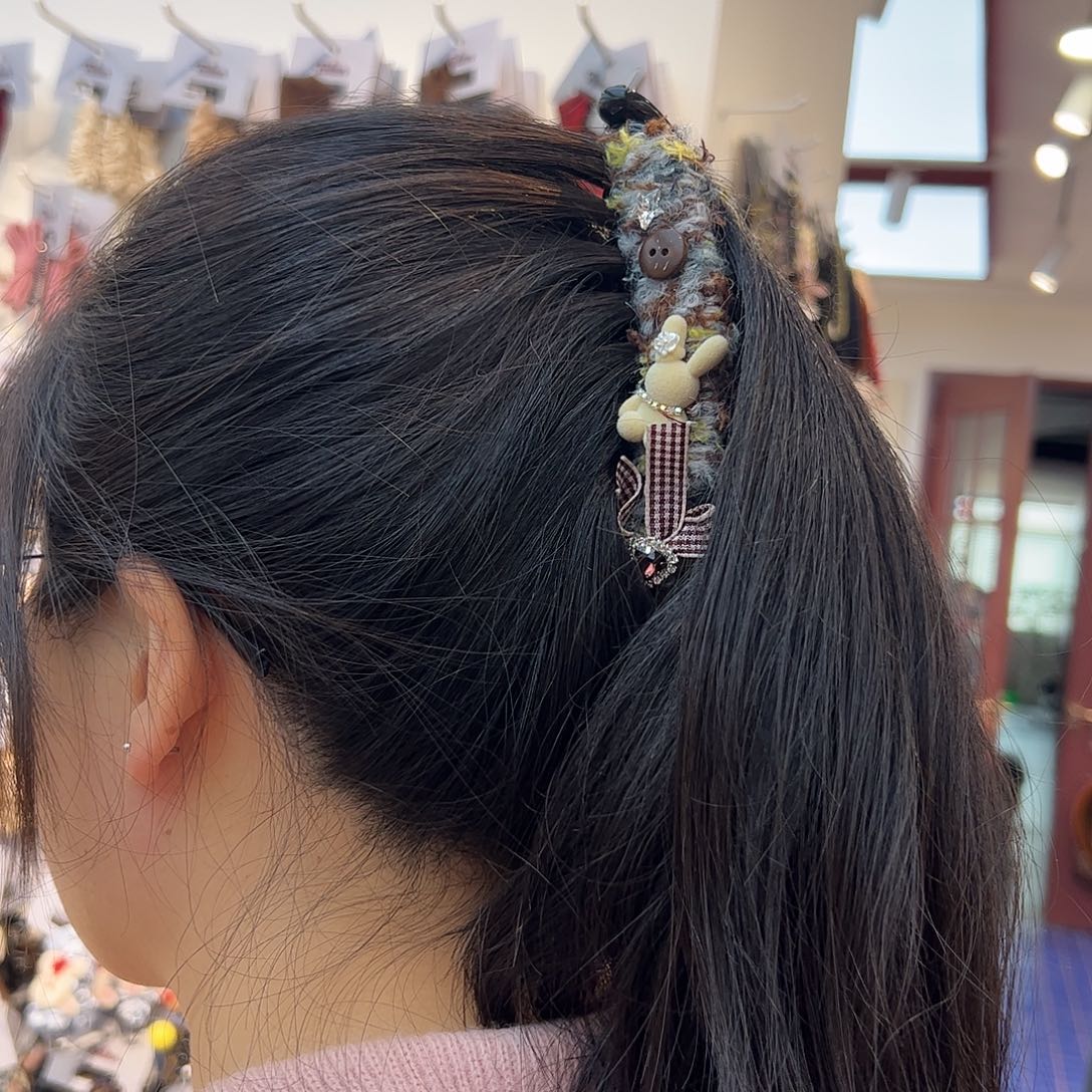 布艺非金属编号27大号香蕉夹