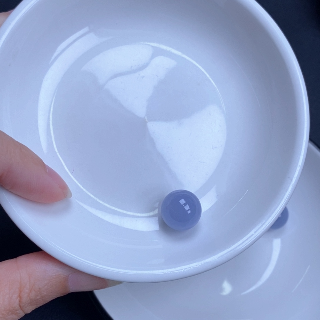 翡翠未镶嵌颈饰Z****u翡翠