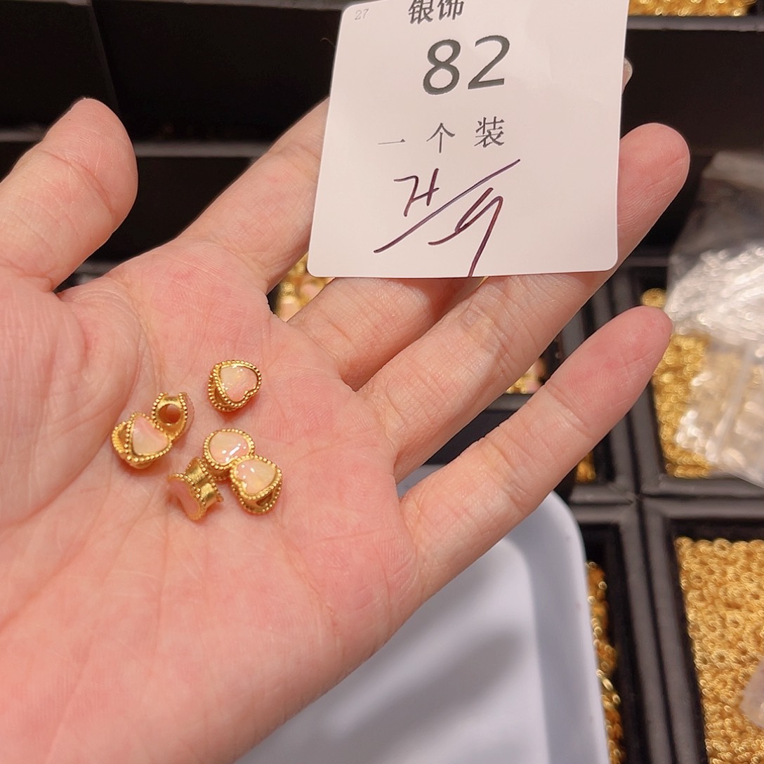 无925银82 。