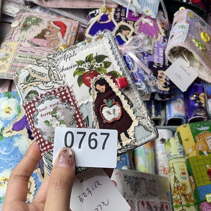 织绣豆豆本送纸767 