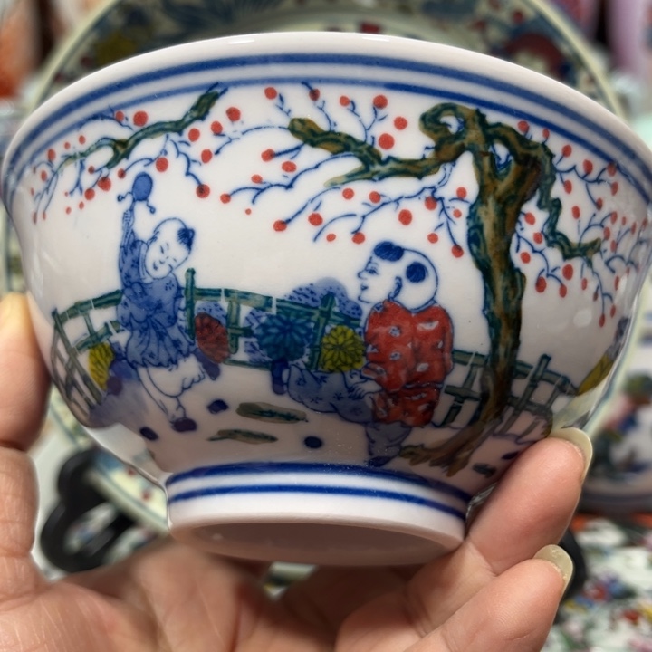 cv j h g j j j j j h h