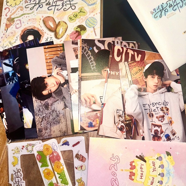 【TF四代台历无卡全套官周现货】《关于我的if线》2025台历 没有小卡！