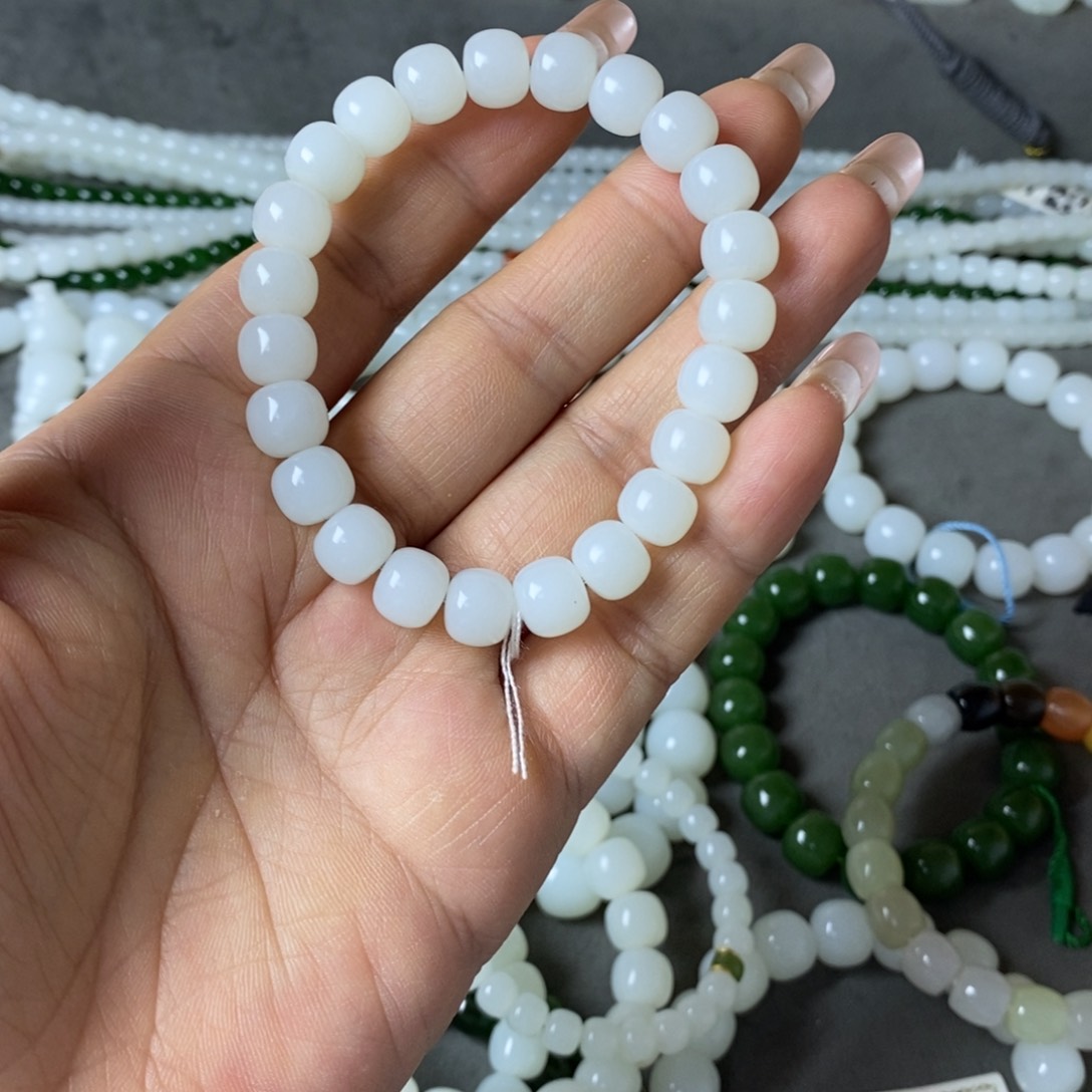 和田玉手链未镶嵌借*