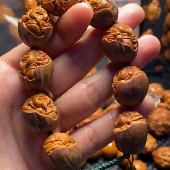 橄榄核吊坠紫皮财神