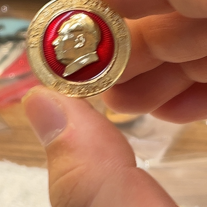 超***.像章一一一一一一一高贵轻