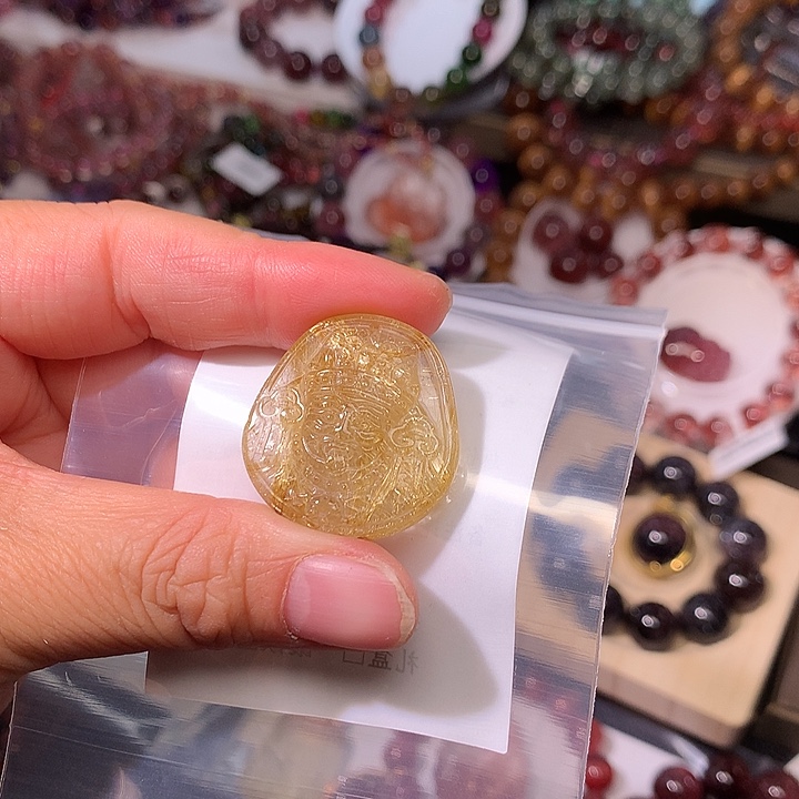 水晶颈饰未镶嵌订制