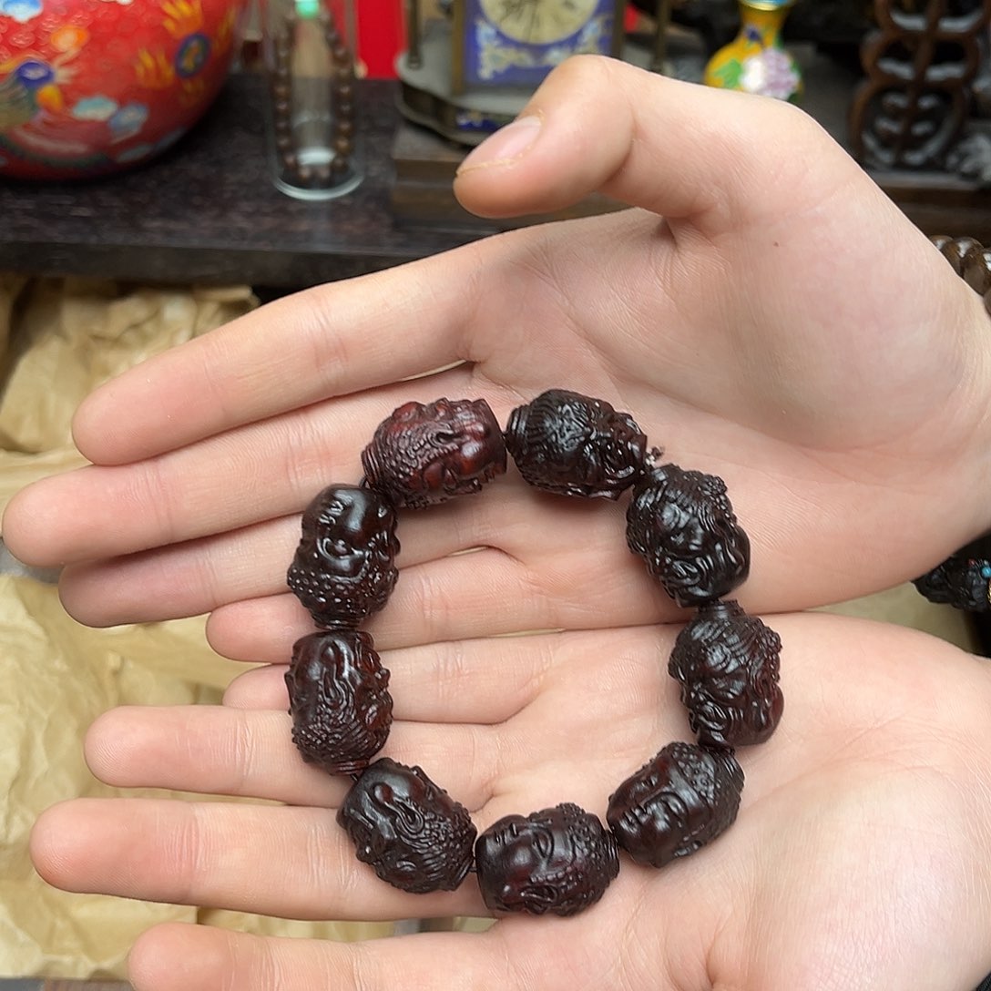 大叶紫檀（黑酸枝木类）