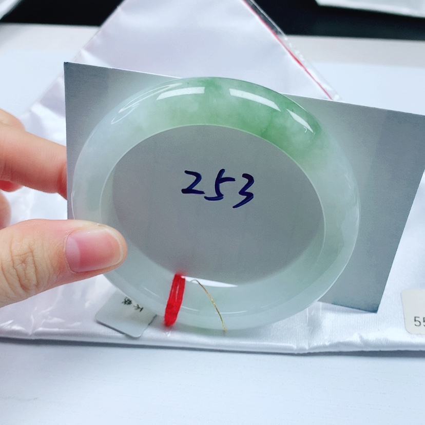 【闪购商品】翡翠未镶嵌手镯天然缅甸a货手镯55+