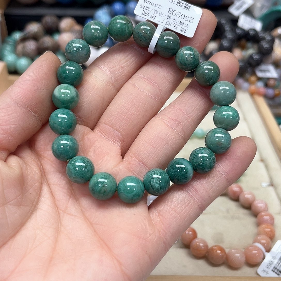 硅化珊瑚（珊瑚玉）手链未镶嵌用**水521