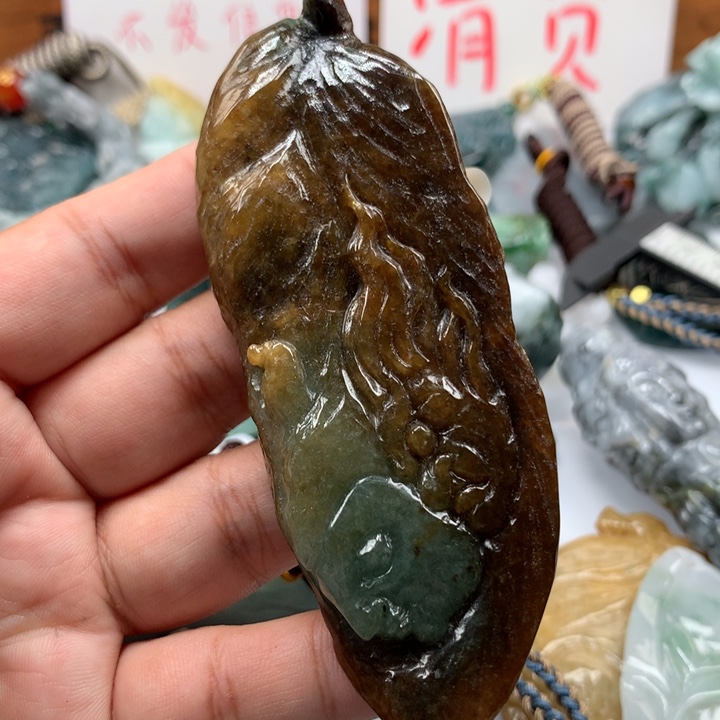 翡翠颈饰未镶嵌保真天然A货翡翠