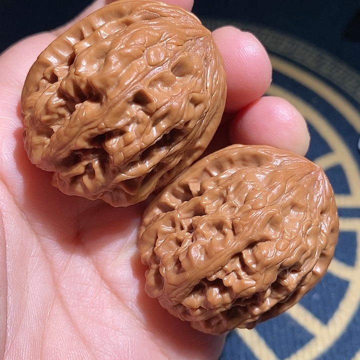 【闪购商品】文玩核桃吊坠将军榻