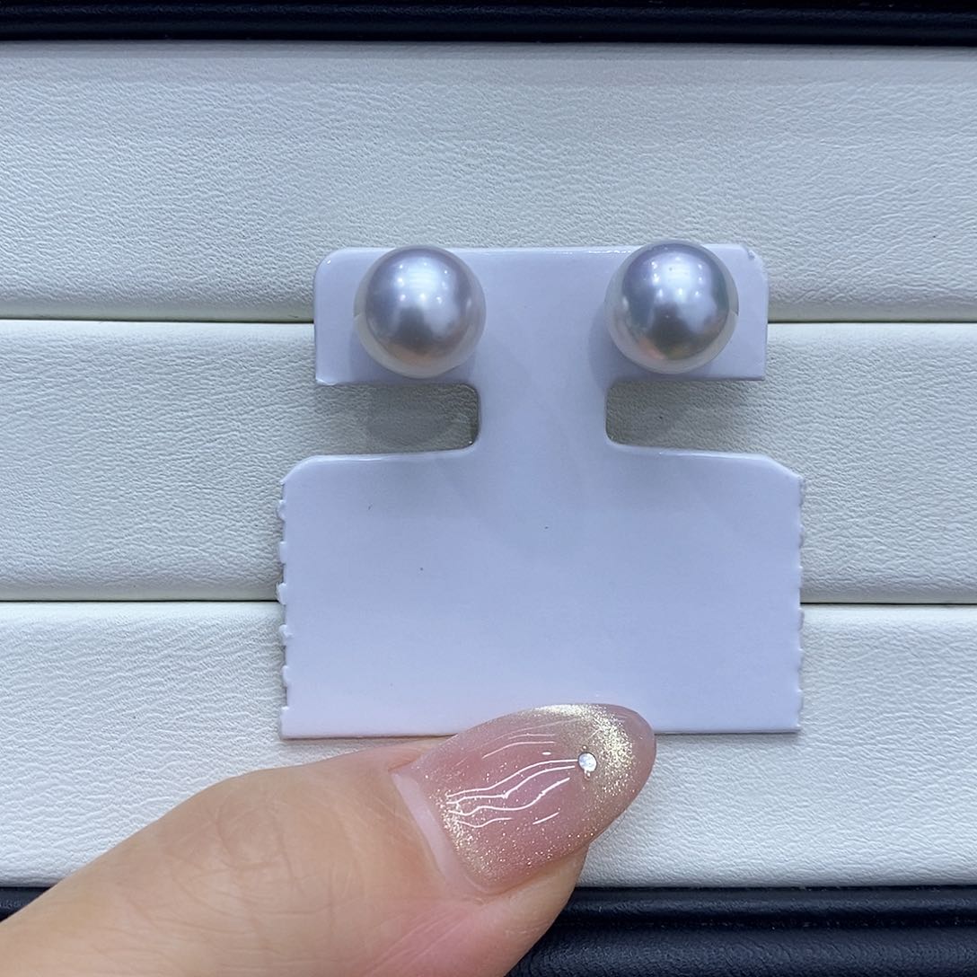 海水珍珠耳饰18K金镶嵌10到11点位