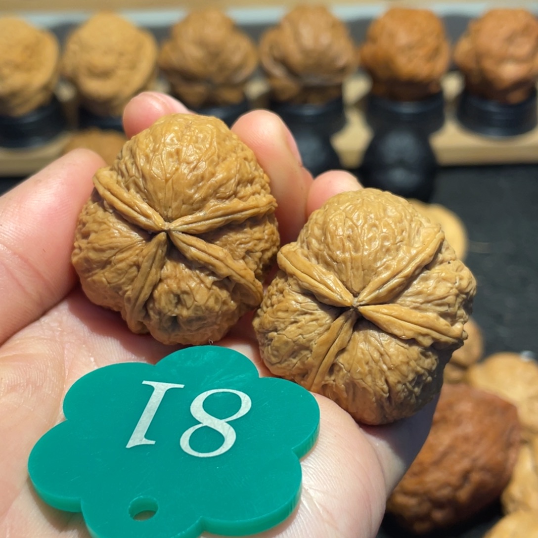 年年有余四棱特色