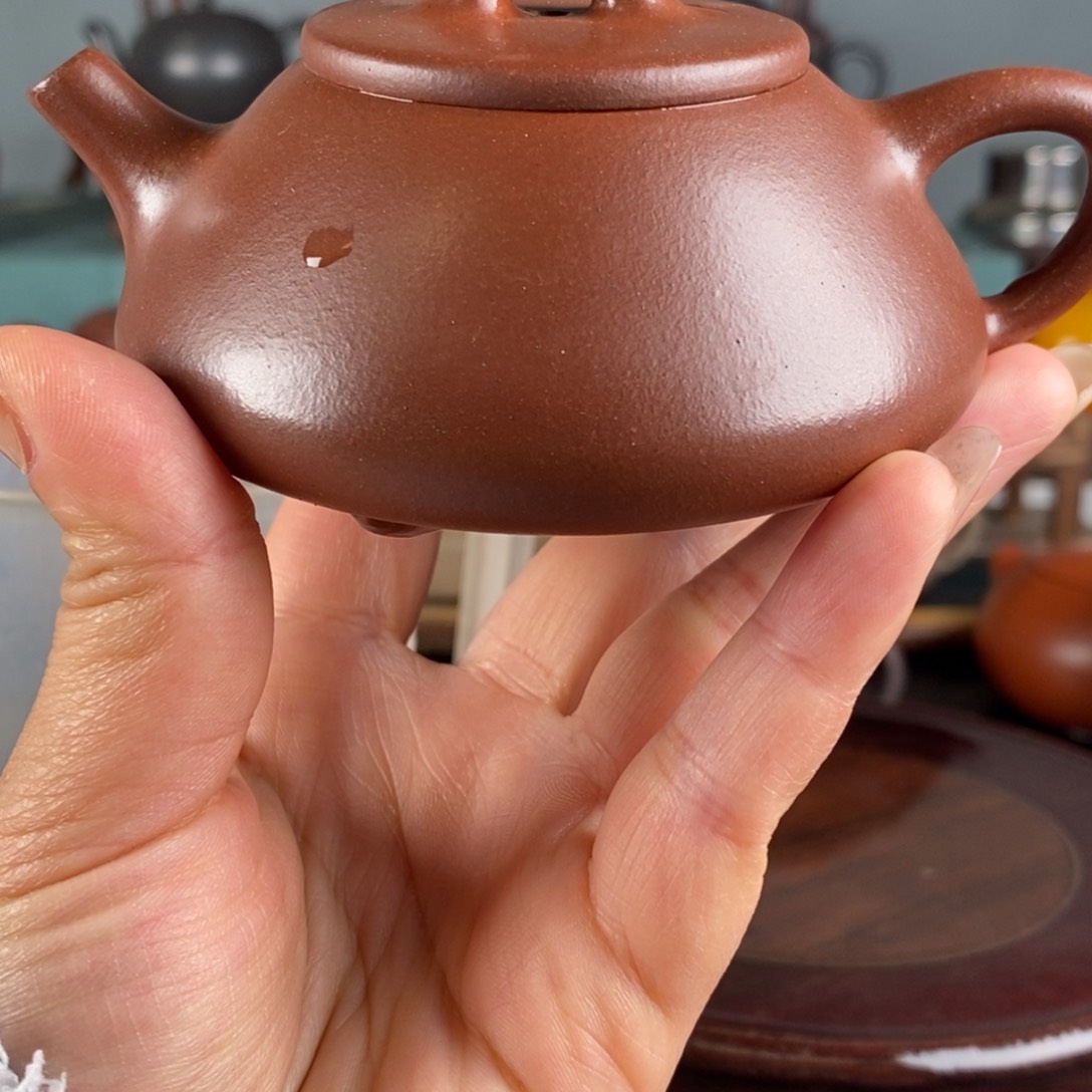 紫砂茶壶b****7全手工 石瓢 底槽清 140