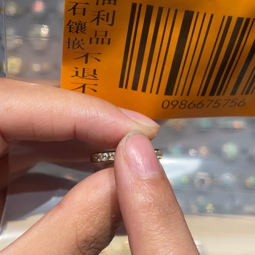 宇***帅欧泊银S925镶嵌戒指