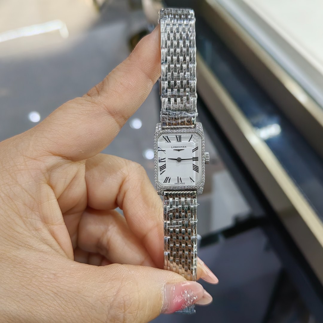 95新 Longines/浪琴  手动机械后钻17.5*20.5mm/公价32999/w10976