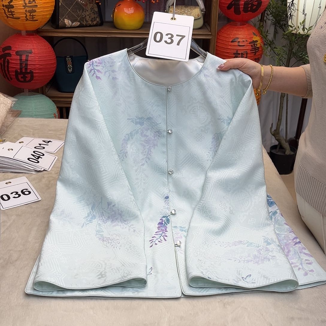 刺绣春款新品上架！！成衣