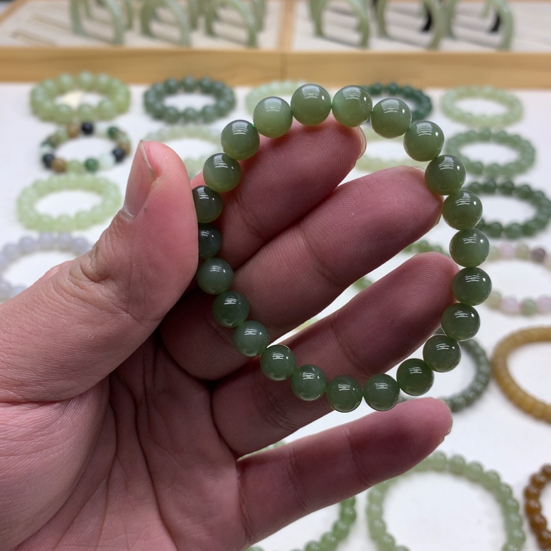 和田玉手串（碧玉7.8）未镶嵌