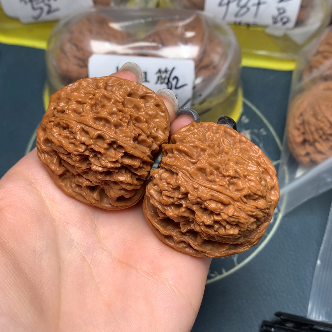 文玩核桃把件42-20385-0