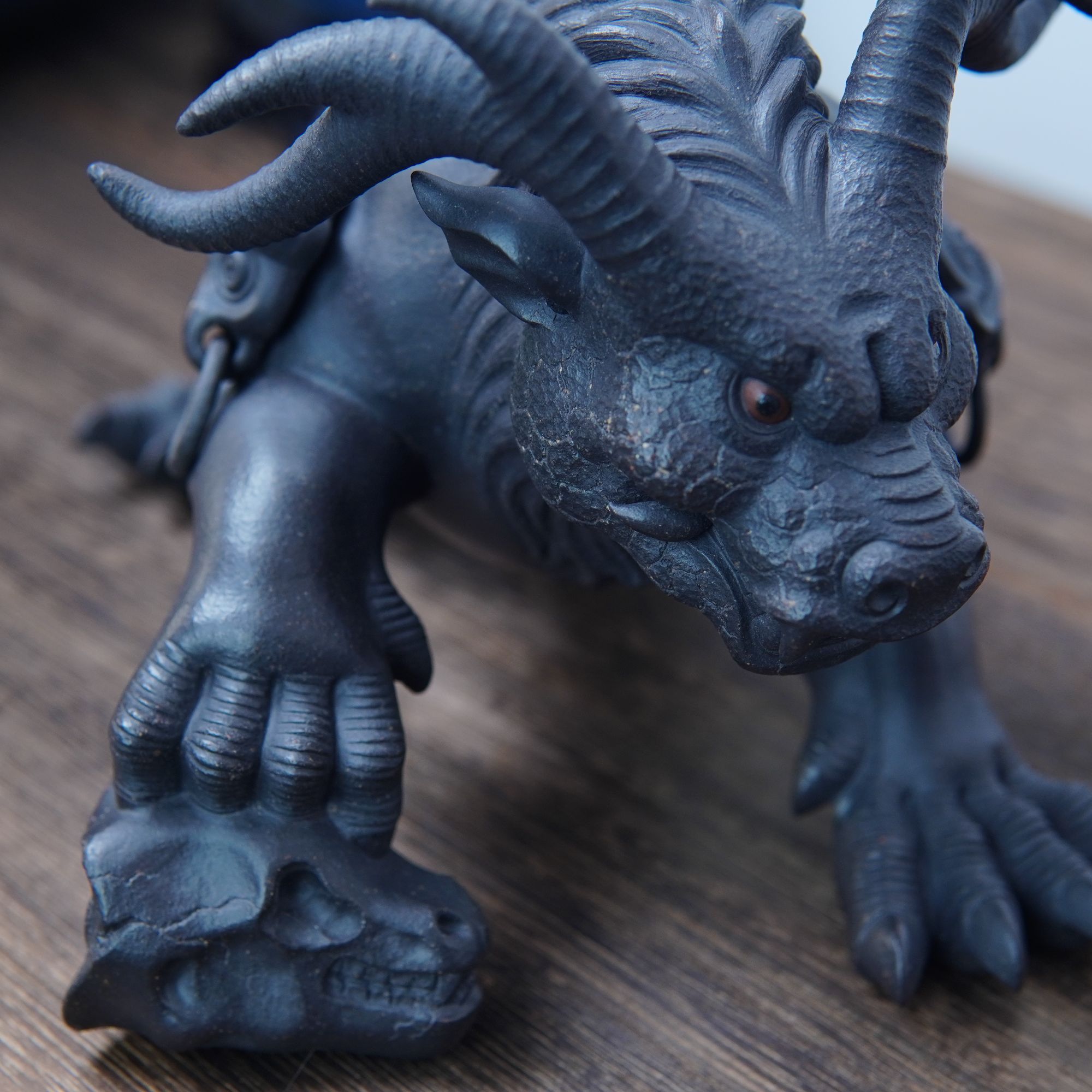 宜兴紫砂黑金刚泥作品《王者归来》茶宠茶玩中式个性大号创意