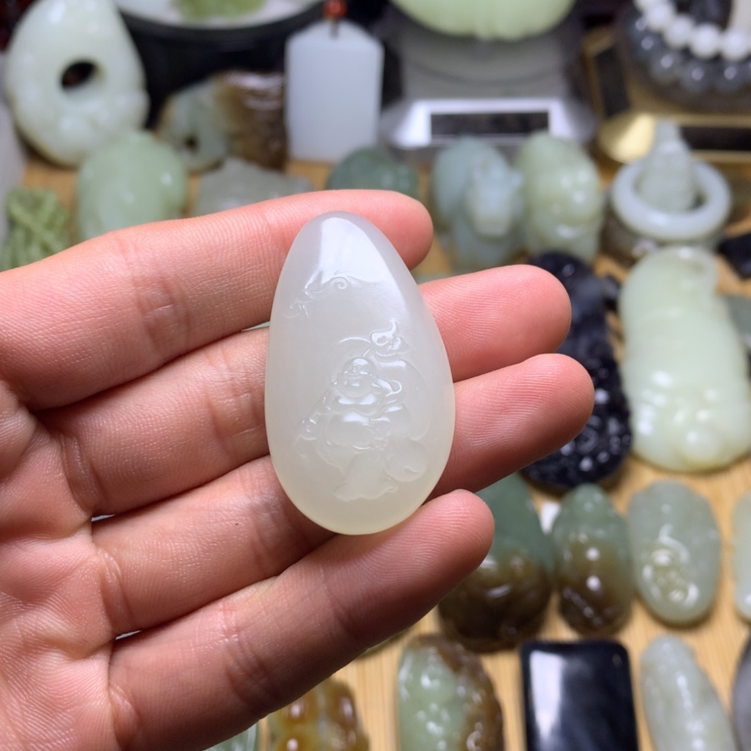 和田玉挂件未镶嵌