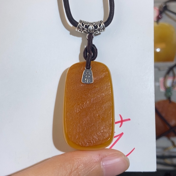 定制琥珀未镶嵌琥珀