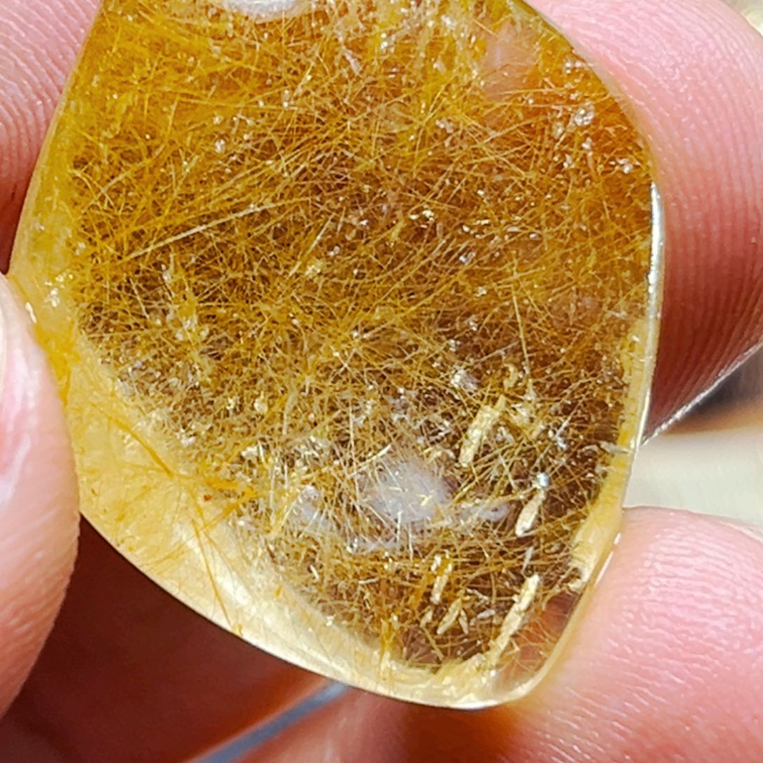郑***金未镶嵌颈饰水晶69