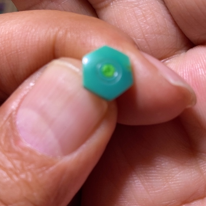 绿松石配饰未镶嵌