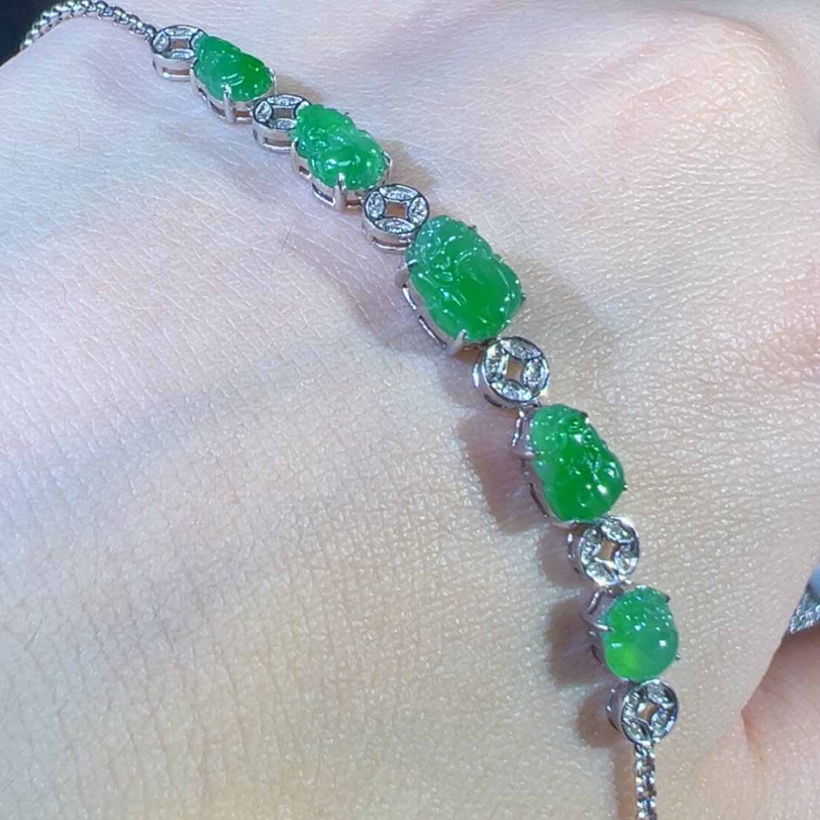 【闪购商品】翡翠颈饰18K金镶嵌缅甸翡翠貔貅手链