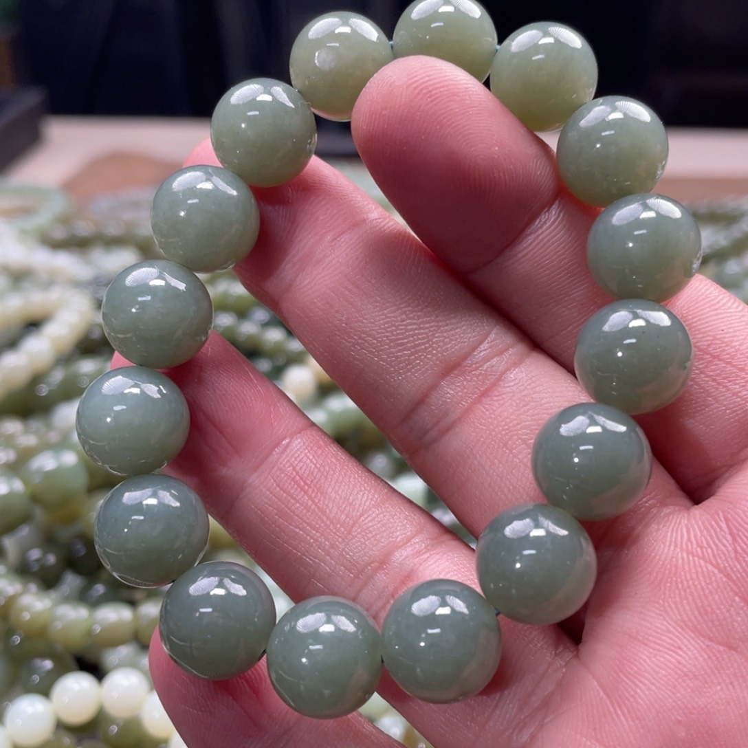 和田玉手链未镶嵌