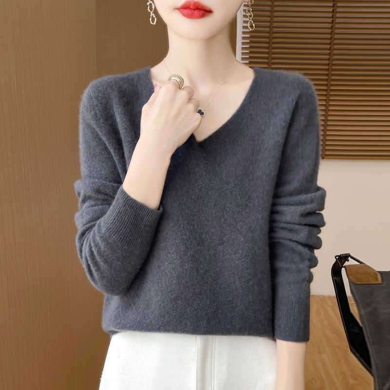 正品撤柜一线成衣羊毛衫v领针织衫秋冬新款长袖内搭宽松打底上衣