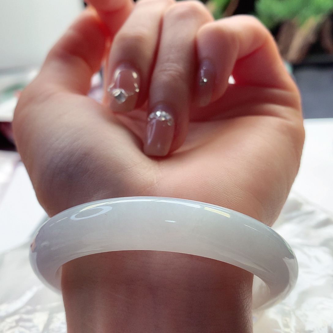 翡翠手镯未镶嵌天然翡翠54-55茅台白月光胶胶