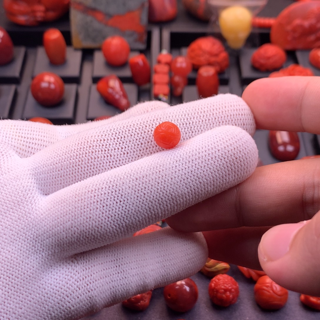 南红玛瑙未镶嵌精工雕刻保山樱桃红回纹圆珠8.7mm