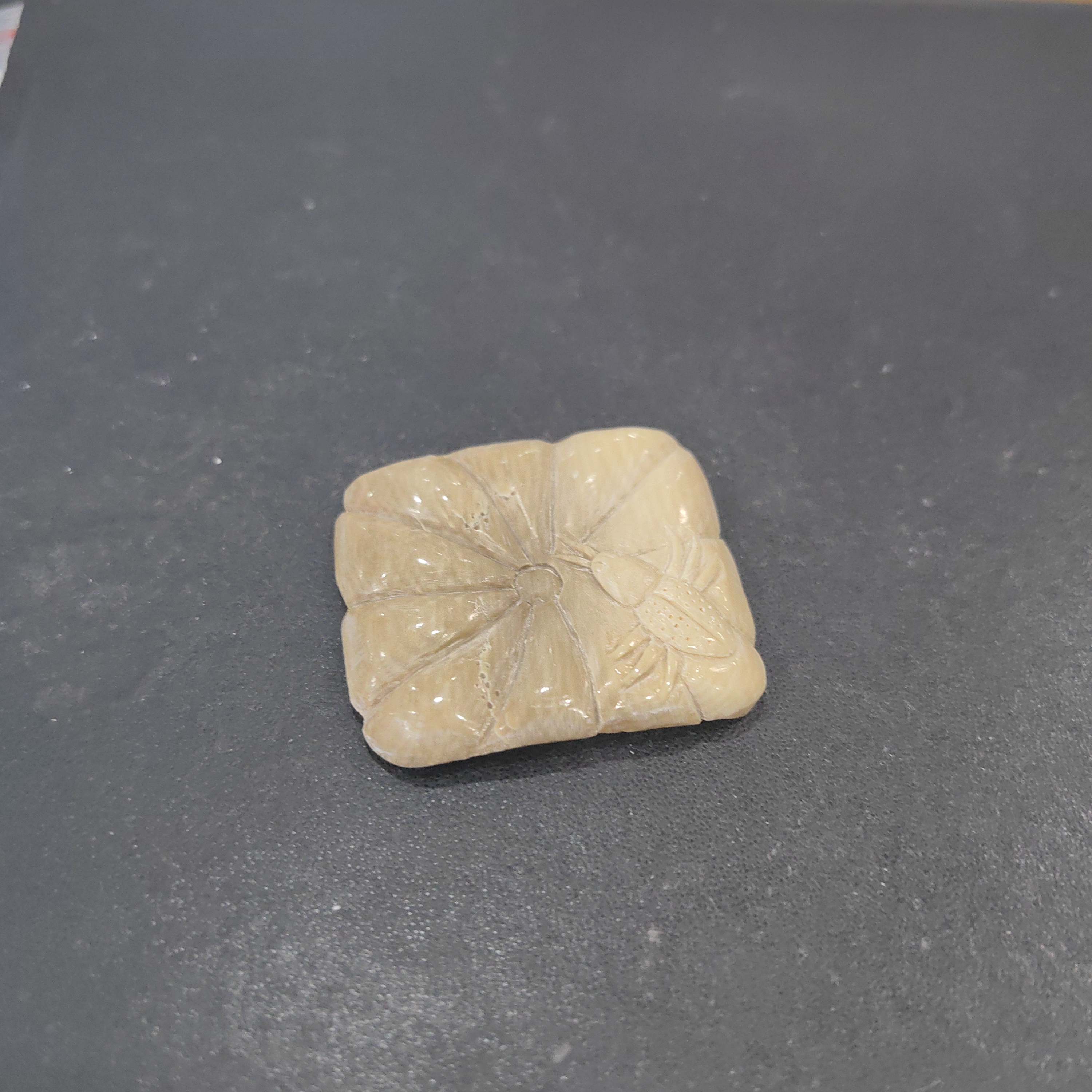 猛犸约5克雕刻件BC3541