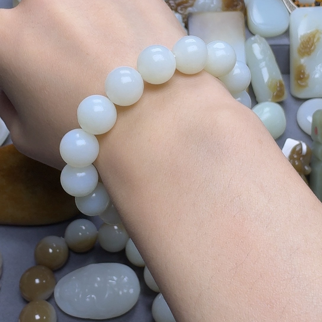 和田玉手链未镶嵌