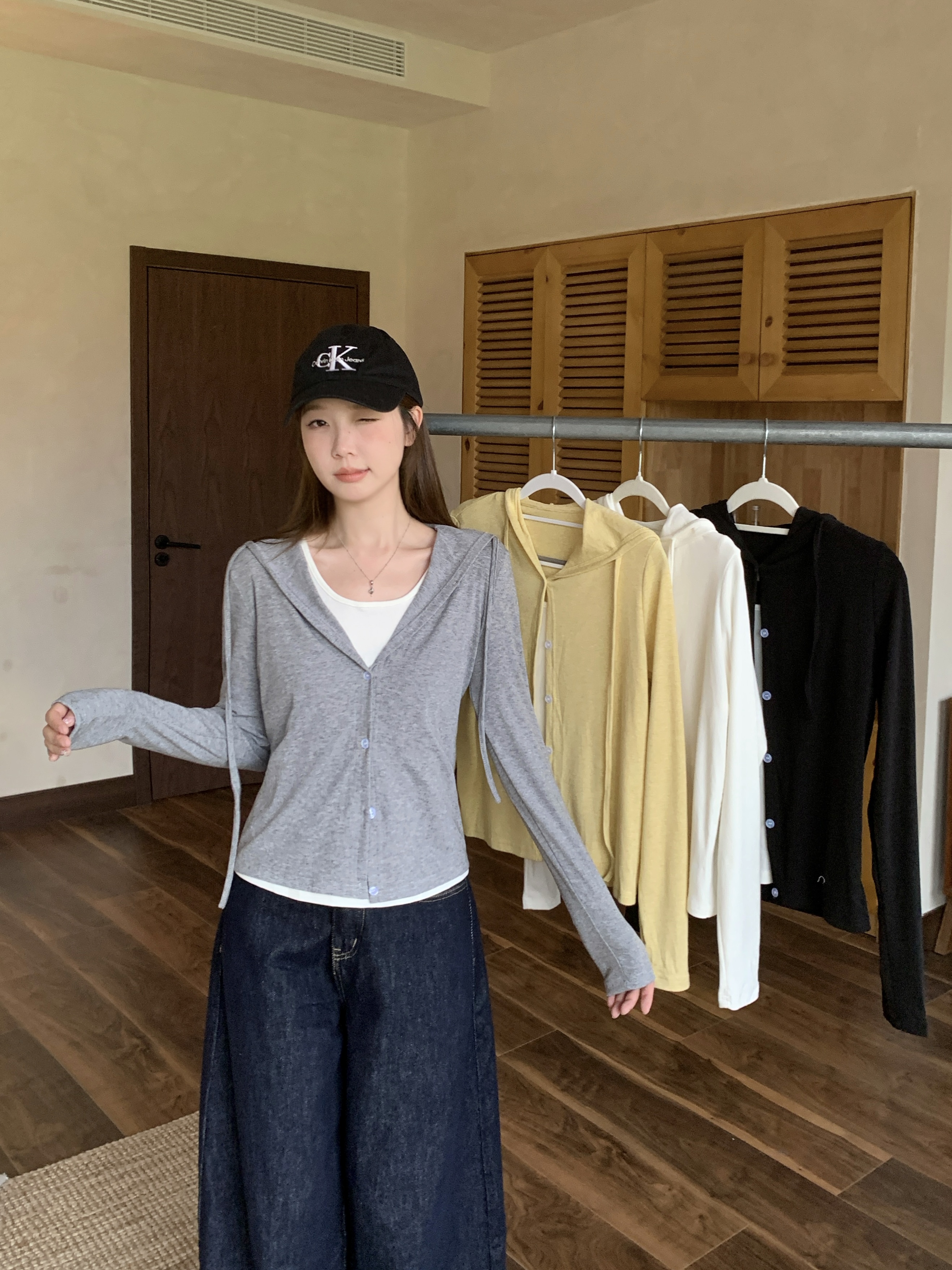 2025秋装新款胖mm大码女休闲百搭针织撞色假两件连帽长袖上衣
