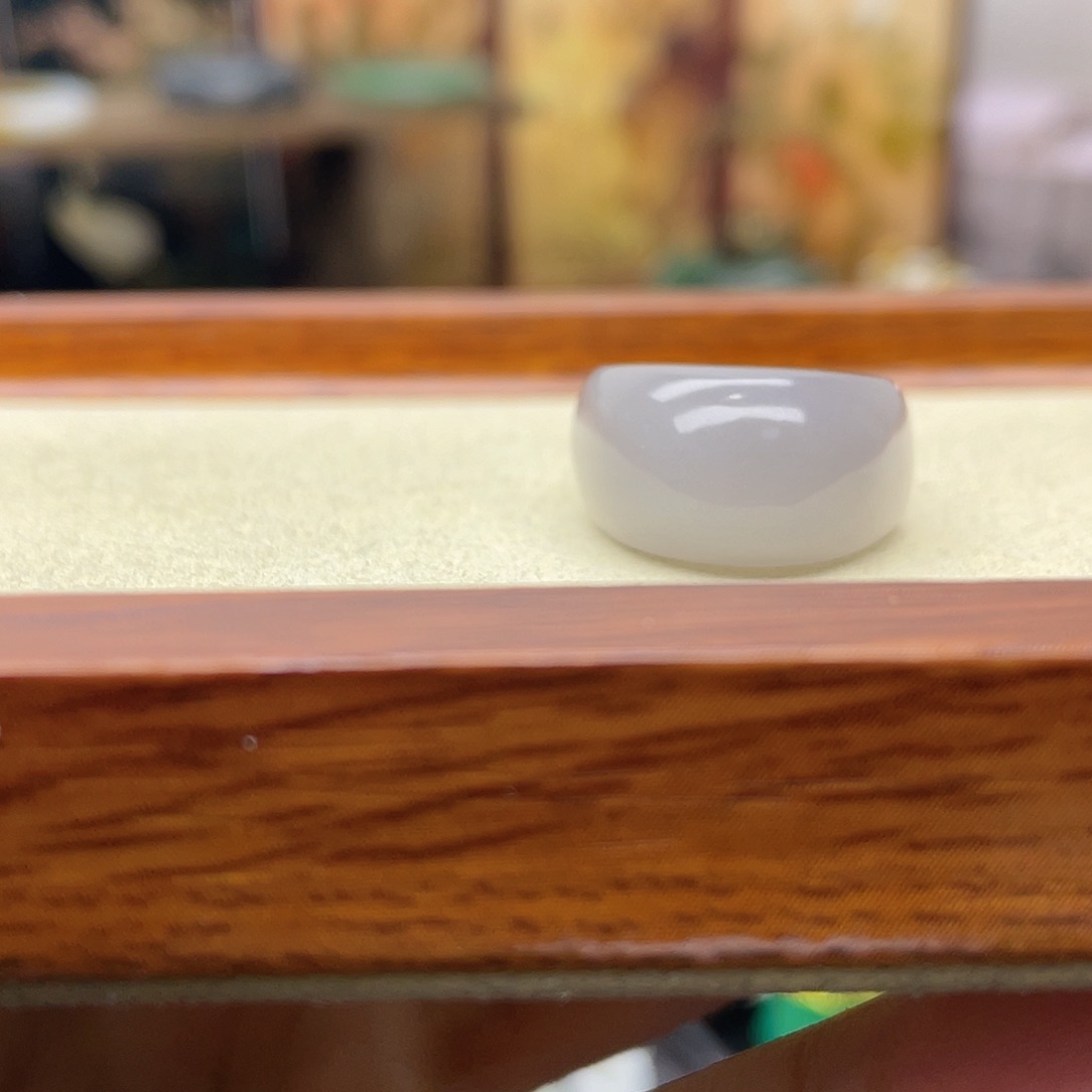 未镶嵌戒指和田玉轻**扬烟灰馒头16.3mm