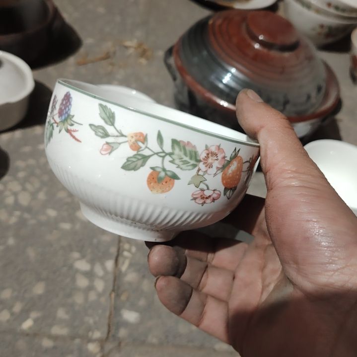 摆件陶瓷盘子碗啥都有