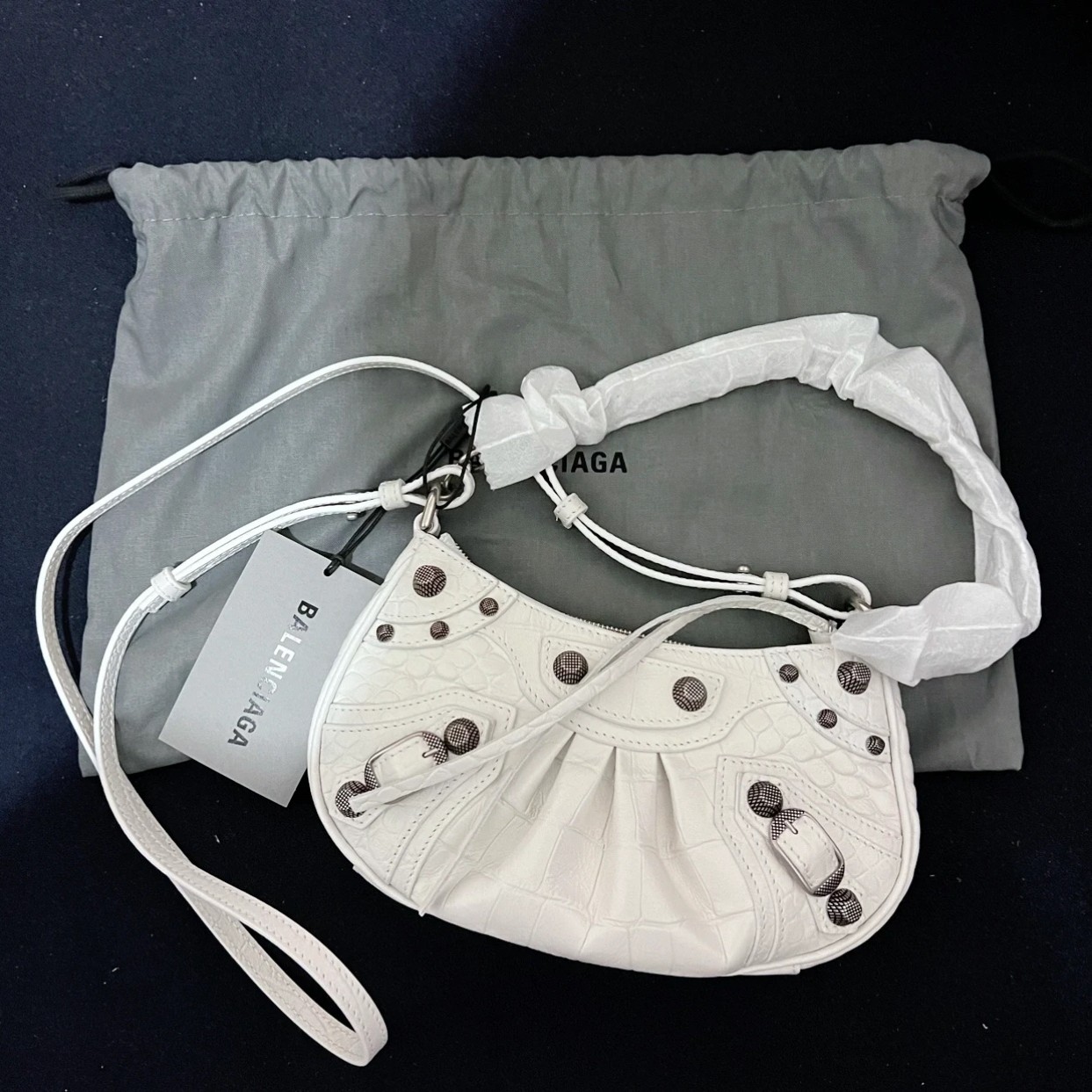 99新 Balenciaga/巴黎世家 120001 巴黎世家白色迷你机车包