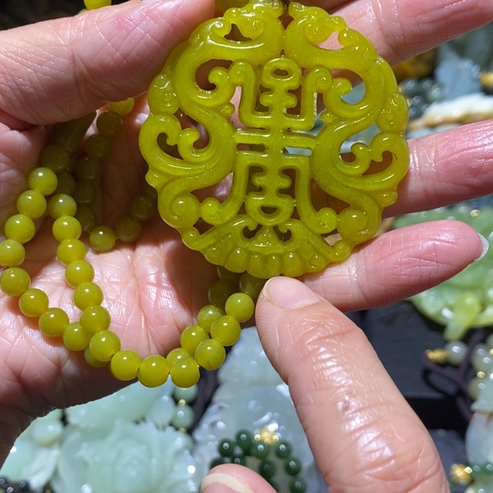 岫玉岫玉吊坠未镶嵌