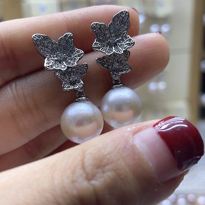 银S925镶嵌淡水珍珠耳饰