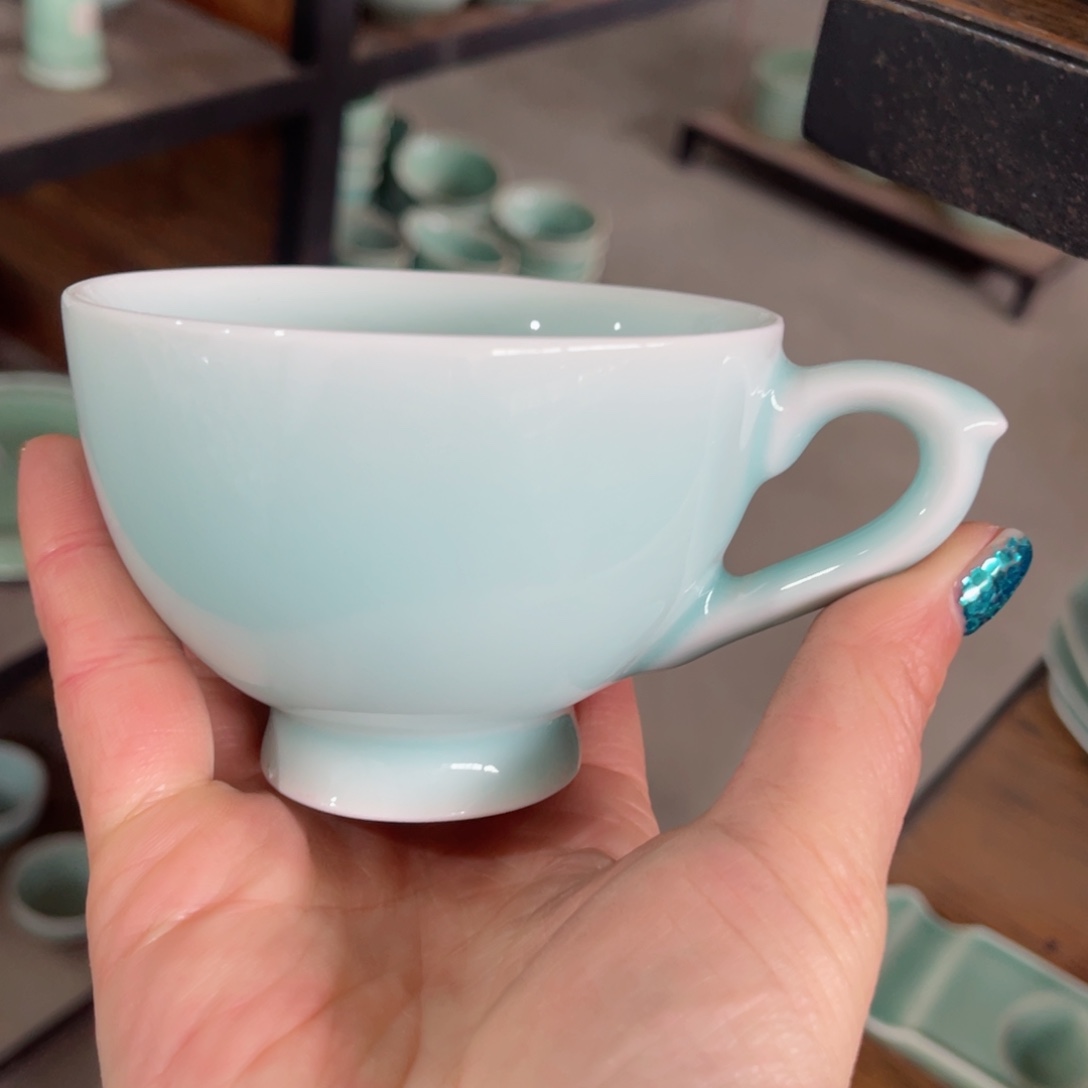 瓷片哈哈哈哈哈哈哈哈哈哈哈